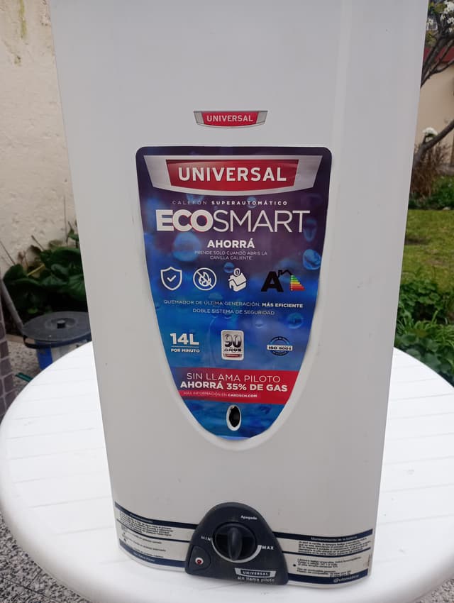 Calefon Universal Eco Smart de 14 litros