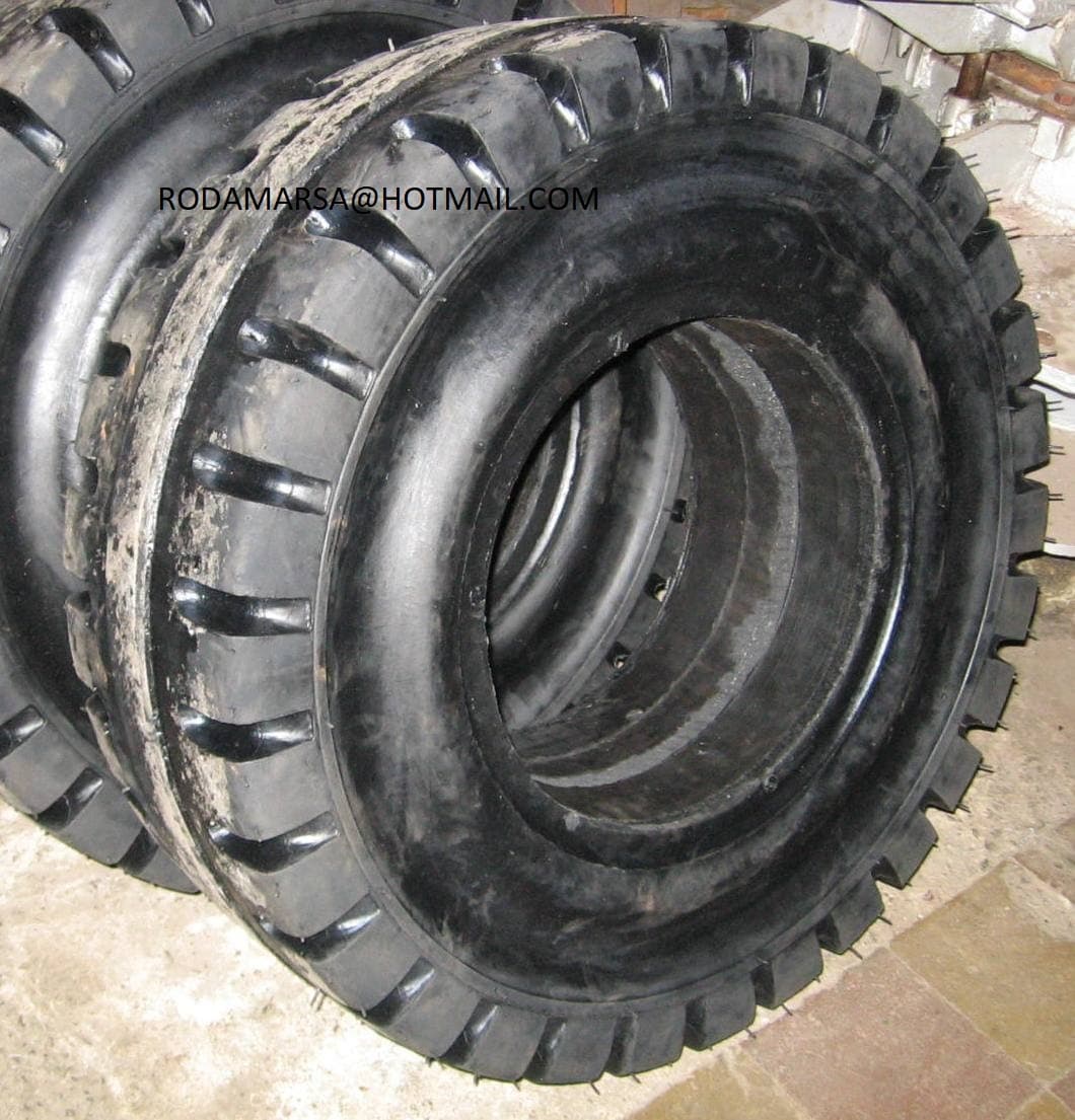 CUBIERTA maciza 300x15 300 X 15 Autoelevado rodamarsa tires