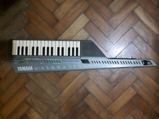 Keytar Yamaha SHS-10